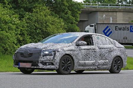 Erlknig Renault Megane Stufenheck Limousine, Fluence