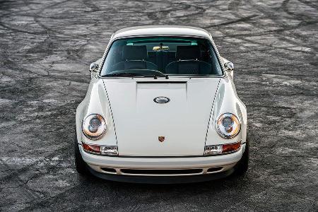 06/2016 Singer Porsche 911 Newscastle
