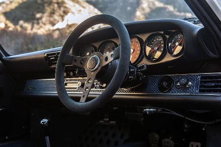 06/2016 Singer Porsche 911 Newscastle