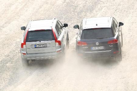 Volvo XC 90 D5 AWD Summum, VW Touareg V6 TDI Blue Motion, Heck