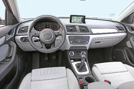 Audi Q3 2.0 TFSI Quattro, Cockpit