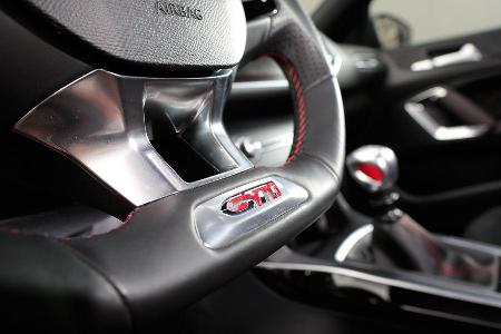 Peugeot 308 GTi, Lenkrad