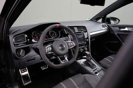 VW Golf GTI Clubsport, Cockpit