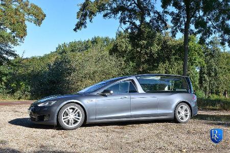 Tesla Model S Leichenwagen