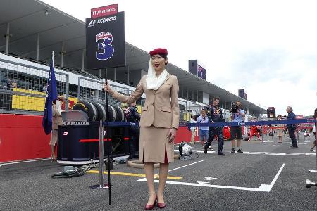 Grid Girls - GP Japan 2016 - Suzuka
