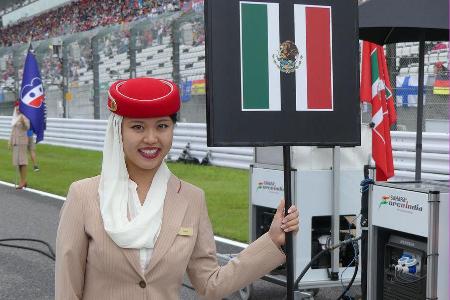 Grid Girls - GP Japan 2016 - Suzuka