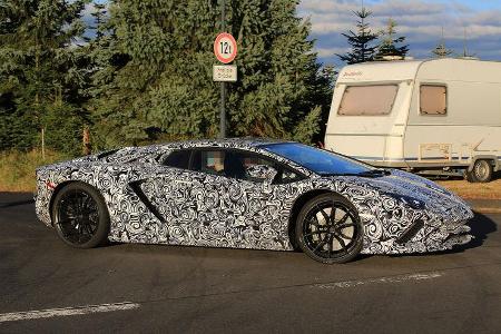 Lamborghini Aventador Erlkönig