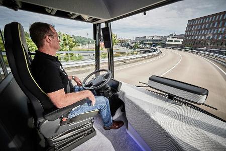 Mercedes Future Bus