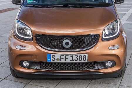 Smart, Front