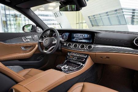 Mercedes E-Klasse (W213) - E 400 4 Matic - Benziner - Innenraum - Cockpit - Vorstellung