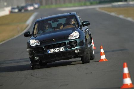 Am anderen Ende der Skala steht der Cayenne Turbo S, der die Leistung fast verdoppelt: 550 PS und damit Position 15.