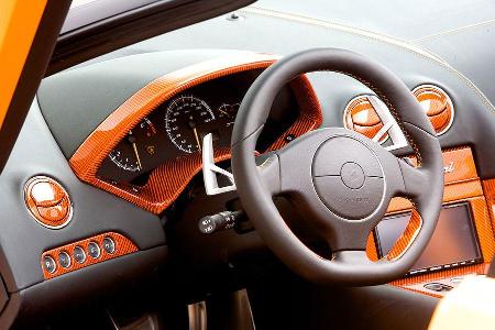 Die Serie benötigt für den Sprint auf Tempo 100 km/h 3,4 Sekunden, mit dem Leistungsplus gelingt dies eine Zehntel-Sekunde s...