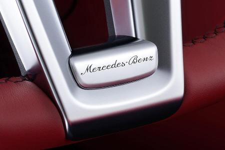 12/2011 Mercedes SL, Lenkradspeiche