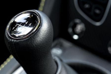 Aston Martin V12 Vantage S