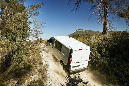 Renault Trafic X-Track Transporter 2016