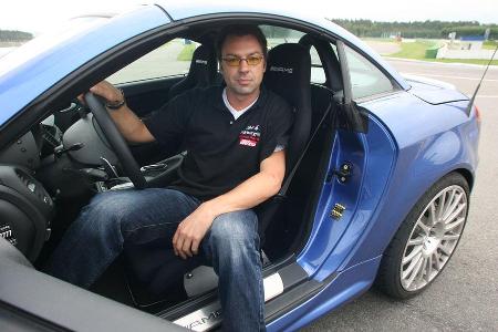 Mercedes SLK 55 AMG: Tune Up; Folge 3: Mit Hardtop als Sondermodell Black Series 10