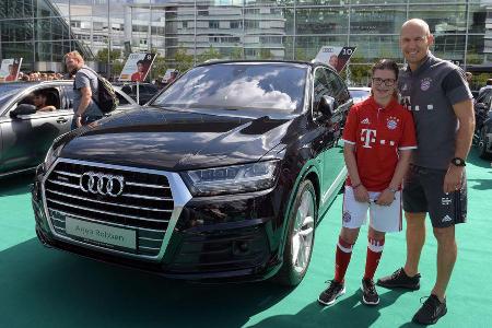 Audi Q7 3.0 TDI - Arjen Robben - FC Bayern Mnchen - Dienstwagen