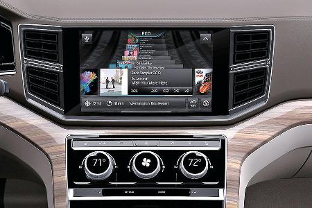VW Cross Blue Tiguan XL