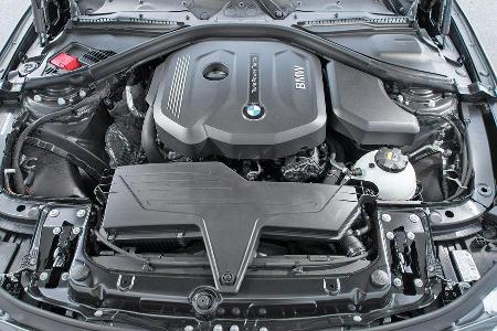 BMW 318i, Motor