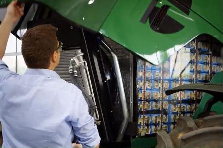 John Deere elektrischer Traktor
