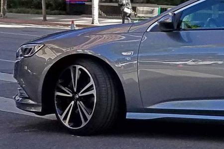 Erlkönig Opel Insignia Grand Sport