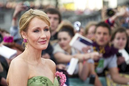 J.K. Rowling litt zwei Wochen lang an Corona-Symptomen