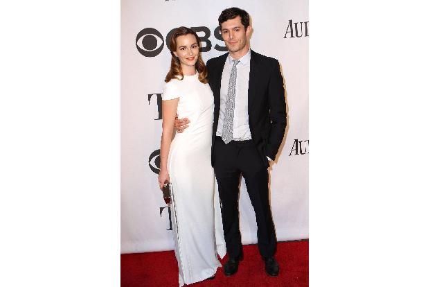 Leighton Meester adam brody