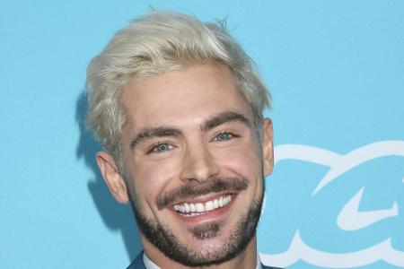 Auch Schauspieler Zac Efron scheint wieder in festen Händen zu sein. Seit September turtelt er mit dem australischen Model V...