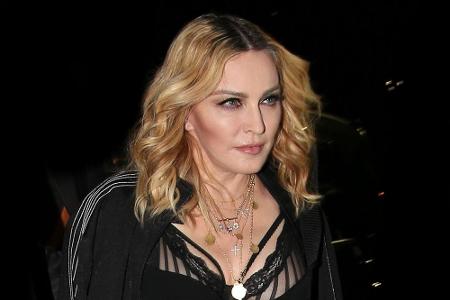 Nicht nur eine begnadete Sängerin, sondern auch eine Meisterin der Provokation: Madonna! Zu ihrem 60. Geburtstag gibt es hie...