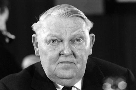 Ludwig Erhard_imago50322613h.jpg