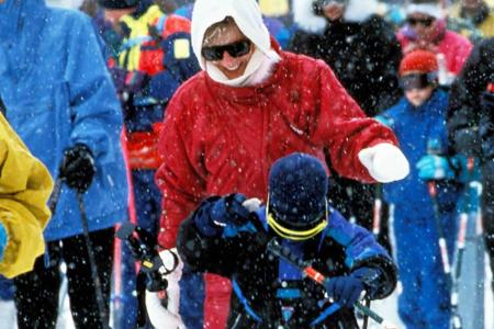 Auch Skifahren brachte Diana ihren Prinzen bei.