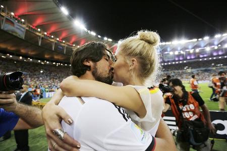 Lena GERCKE, Freundin von Sami KHEDIRA, Kuss, kuessen, Kuess...