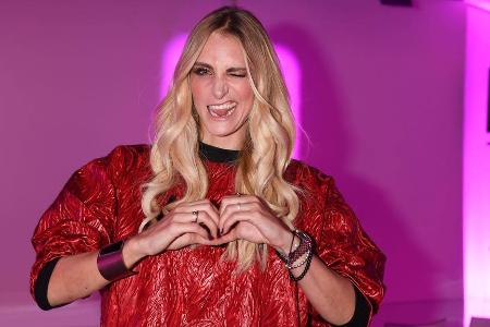 Prominenter Neuzugang für die Mediengruppe RTL. Anna Kraft wechselt den Arbeitgeber und wird unter anderem für TVNOW die Eur...