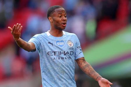 Keine 48 Stunden nach Social-Media-Boykott: Sterling bei Instagram rassistisch beleidigt Keine 48 Stunden nach Social-Media-Boykott: Sterling bei Instagram rassistisch beleidigt