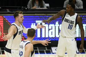 Kleber und Dallas starten mit Sieg in die Play-offs