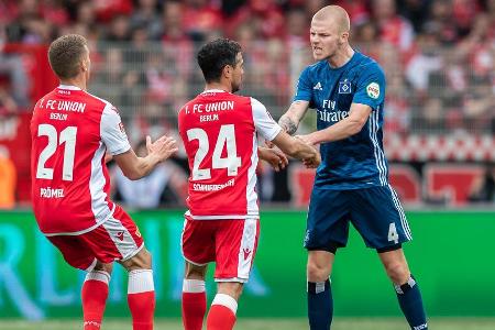 Auch ein weiterer vorzeitiger Trainerwechsel zeigt keine Wirkung im Volkspark. Der HSV gewinnt nur sieben seiner 15 Heimspie...