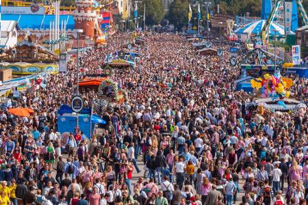 Das Oktoberfest ist das größte Volksfest der Welt, die wirtschaftliche Bedeutung für die Stadt München ist deswegen enorm: A...
