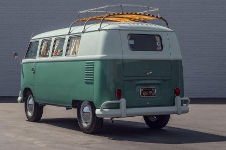 VW T2 Westfalia Camper (1962)