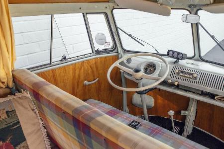 VW T2 Westfalia Camper (1962)