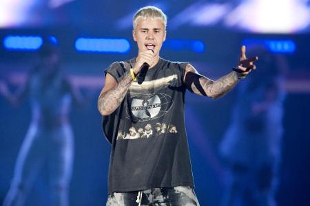 Und auch der kanadische Pop-Star Justin Bieber (23) hat öfter Stress mit den Ordnungshütern. Zuletzt wurde er in Los Angeles...