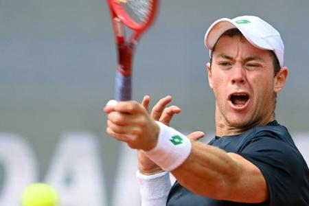 Tennis: Koepfer gewinnt Auftaktmatch in Madrid Tennis: Koepfer gewinnt Auftaktmatch in Madrid