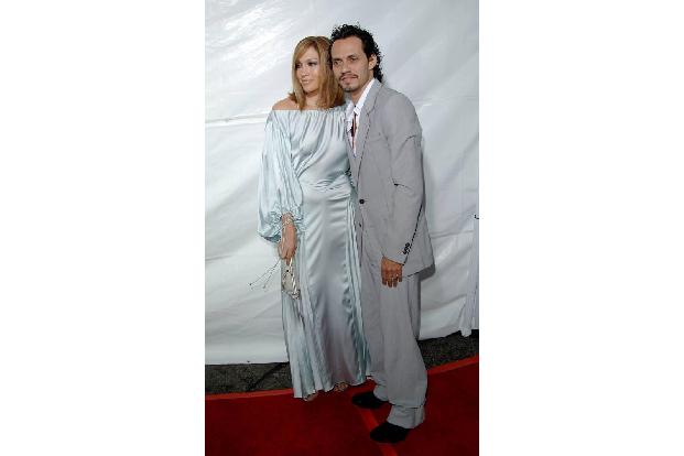 Zwischen Jennifer Lopez und Marc Anthony ist es auch schon länger aus. Die beiden ehemaligen Turteltauben schwebten noch auf...