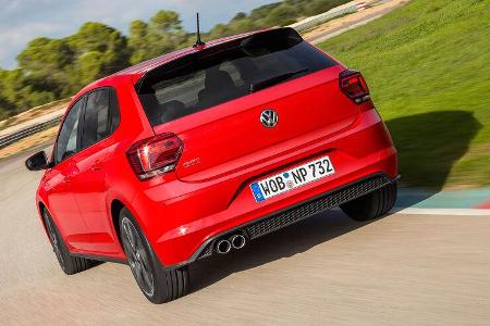 VW Polo VI GTI (2018) Fahrbericht AW 2G rot Fahraufnahme