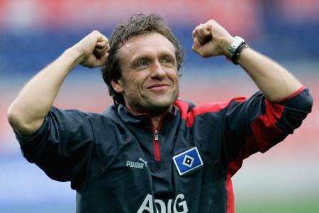 ...ebnet in der Saison 2005/2006 Thomas Doll. Elf Bundesligaspiele ohne Sieg kosten den deutschen Ex-Nationalspieler im Früh...