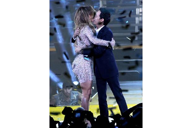 Dass es auch lange dauern kann, wenn beide Parteien die besten Freunde bleiben, beweisen Jennifer Lopez und Marc Anthony. Di...