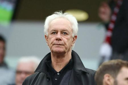 Auch eine Fußball-Ikone verließ uns 2020: Gerd Strack ist mit 64 Jahren am 21. Mai an einem Herzinfarkt gestorben. Der Ex-Ve...