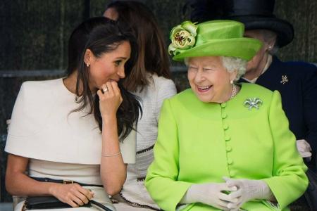Auch solche Bilder wird es wohl nicht mehr geben; Herzogin Meghan und Queen Elizabeth II. beim fröhlichen Plausch. Es war de...