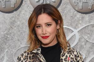 Süße Baby-Fotos: Ashley Tisdale schwärmt von Töchterchen Jupiter