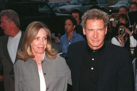 Knapp 80 Millionen Euro Abfindung bekam Drehbuchautorin Melissa Mathison als ihre Ehe mit Harrison Ford scheiterte.