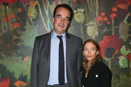 Mary-Kate Olsen heiratete 2015 den Halbbruder des ehemaligen französischen Präsidenten Nicolas Sarkozy, Olivier Sarkozy. Im ...